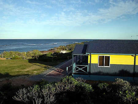 Dongara Tourist Park - Accommodation in Bendigo 0