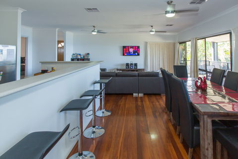 Amazing Views - Accommodation in Bendigo 1