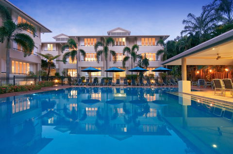 Cayman Villas Port Douglas - Accommodation in Bendigo 0