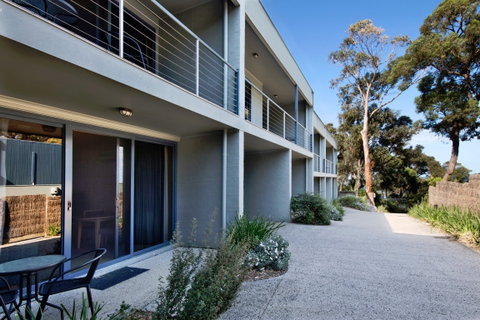 Chatby Lane Lorne - Accommodation in Bendigo 1