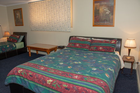 Chrissie's Dongara - Accommodation in Bendigo 2