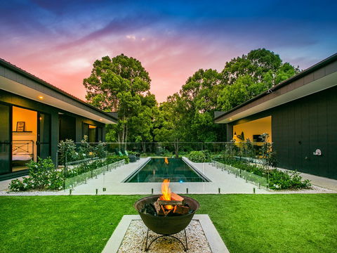 Friday Sabai - Accommodation in Bendigo 0