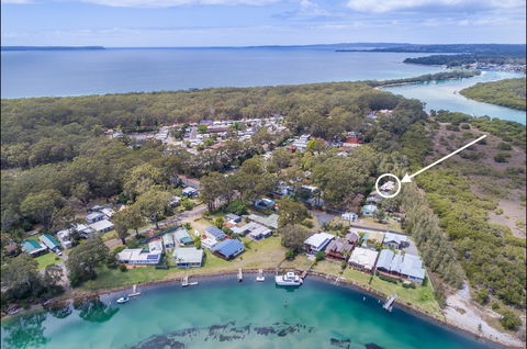 Metta At Myola, Stylish Cedar Beach House - Accommodation in Bendigo 0