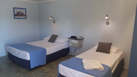 Queens Beach Hotel - Accommodation in Bendigo 0
