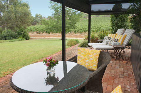Seppeltsfield Vineyard Cottage - Accommodation in Bendigo 2