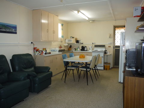 SonRays Shack - Accommodation in Bendigo 2