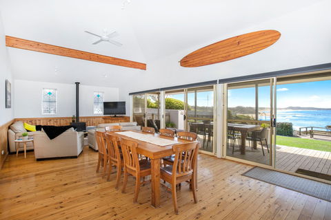 Bunky's By The Sea Holiday House - Accommodation in Bendigo 2