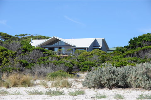 Cassini Beach House - Accommodation in Bendigo 0