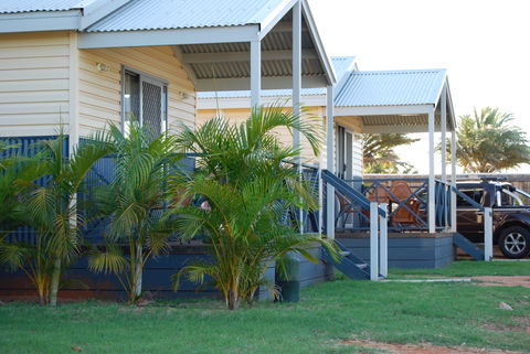 Coral Coast Tourist Park - Accommodation in Bendigo 1