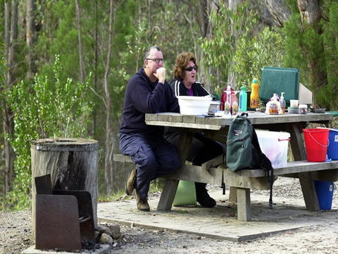Cypress-pine Campground - Accommodation in Bendigo 0