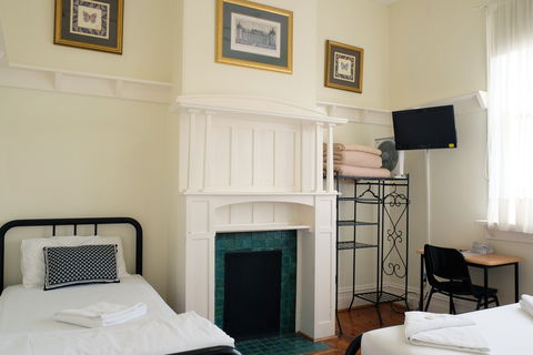 Hotel Claremont Guest House - Accommodation in Bendigo 2