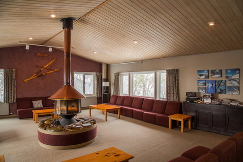 Kalyna Ski Club - Mount Hotham - Accommodation in Bendigo 1