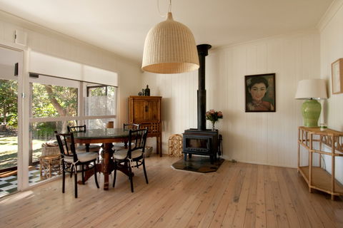 Kirby's Berrara Beach House - Accommodation in Bendigo 0