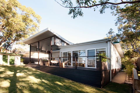 Kirby's Berrara Beach House - Accommodation in Bendigo 1