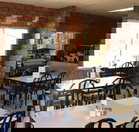 Mataranka Roadhouse and Cabins - Accommodation in Bendigo