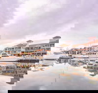 Ramada by Wyndham Hope Harbour