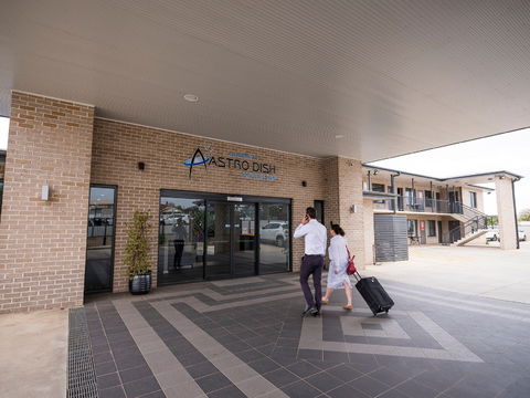 Aastro Dish Motor Inn - Accommodation in Bendigo 0