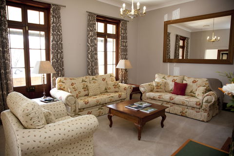 Cawarra On The Park - Accommodation in Bendigo 2