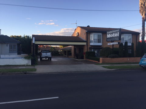 Estelle Kramer Motel - Accommodation in Bendigo 0