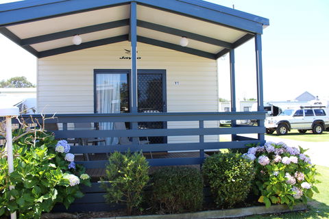 Golden Terrace Holiday Park - Accommodation in Bendigo 0