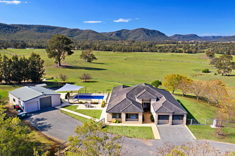Hillbrook Estate - Accommodation in Bendigo 0