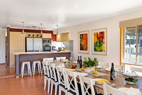 Hillbrook Estate - Accommodation in Bendigo 1