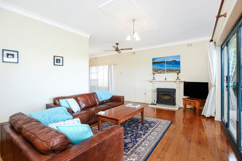 Islandview - Hayborough - Accommodation in Bendigo 2