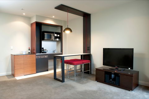 Mantra Hindmarsh Square - Accommodation in Bendigo 2