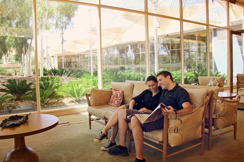 Sails In The Desert - Accommodation in Bendigo 2