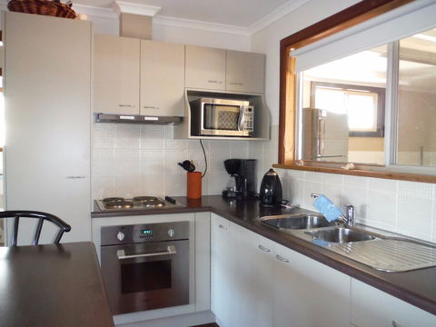 Seashells - Accommodation in Bendigo 0