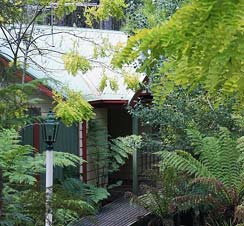 Eagle Hammer Cottages - Accommodation in Bendigo 1