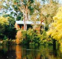 Che Sara Sara Chalets - Accommodation in Bendigo