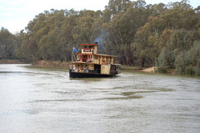 Emmylou Paddle Steamer - Accommodation in Bendigo 1