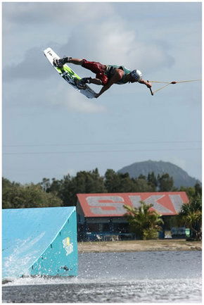 Suncoast Cable Watersports - Accommodation in Bendigo 2