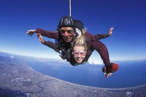 Adelaide Tandem Skydiving - Accommodation in Bendigo 1