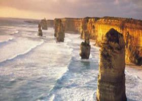 Meridian Tours - Accommodation in Bendigo 1