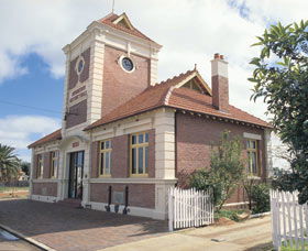 Merredin Town Hall - Accommodation in Bendigo 0