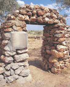 Old Halls Creek - Accommodation in Bendigo 0