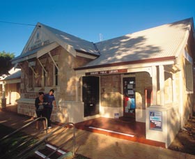 Dongara Heritage Trail - Accommodation in Bendigo 0