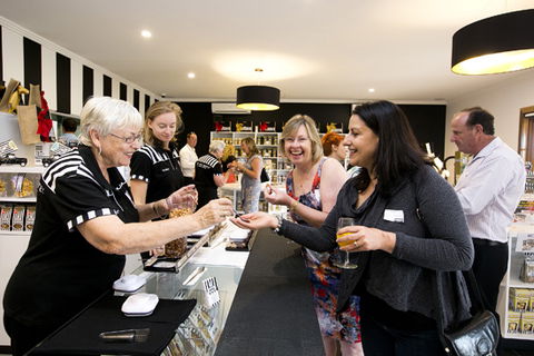 Morish Nuts - Accommodation in Bendigo 0