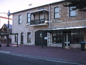 Beachport Old Wool And Grain Store Museum - Accommodation in Bendigo 0
