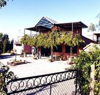 The Terrace Gallery at Patly Hill Farm - Accommodation in Bendigo
