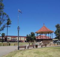 Gladstone Square - Accommodation in Bendigo