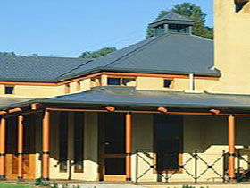 Hugo Wines - Accommodation in Bendigo 0