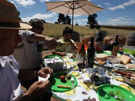 God's Hill Wines - Accommodation in Bendigo 0