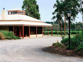 Parri Estate McLaren Vale Cellar Door - Accommodation in Bendigo 0