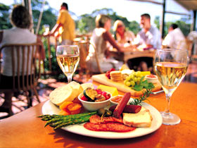 Eldredge Vineyards And Restaurant - Accommodation in Bendigo 0
