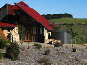 Parri Estate Mount Compass Cellar Door - Accommodation in Bendigo 0