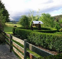 Wychwood Garden  Nursery - Accommodation in Bendigo