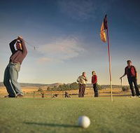 Ratho Farm  Golf - Accommodation in Bendigo